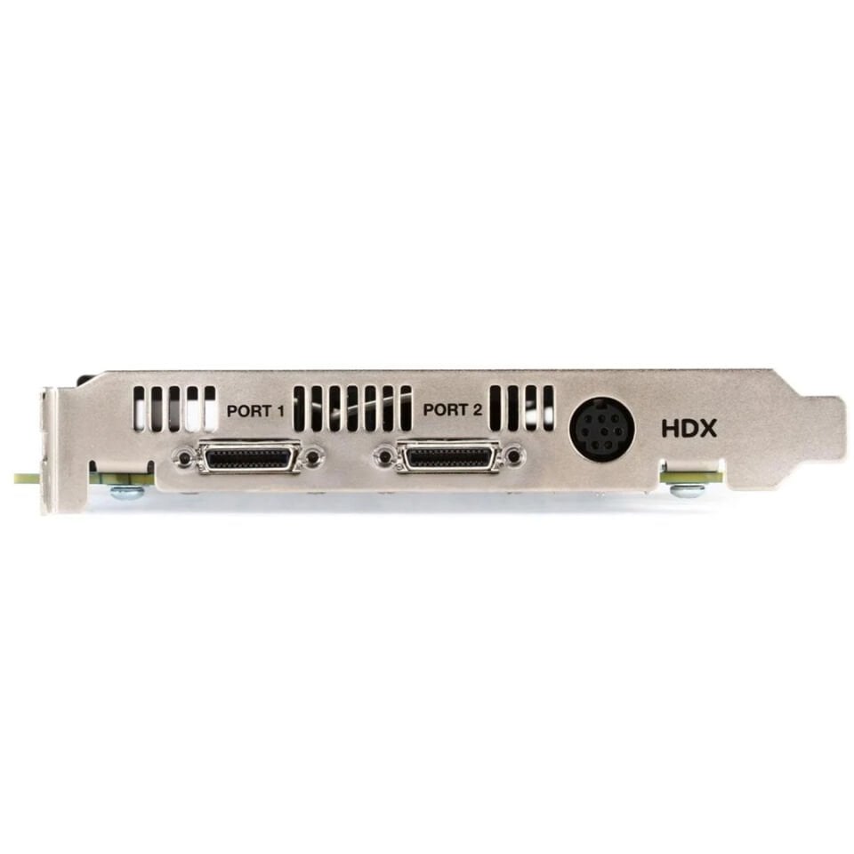 Pro Tools HDX Core + Pro Tools Ultimate Yazılımını içerir