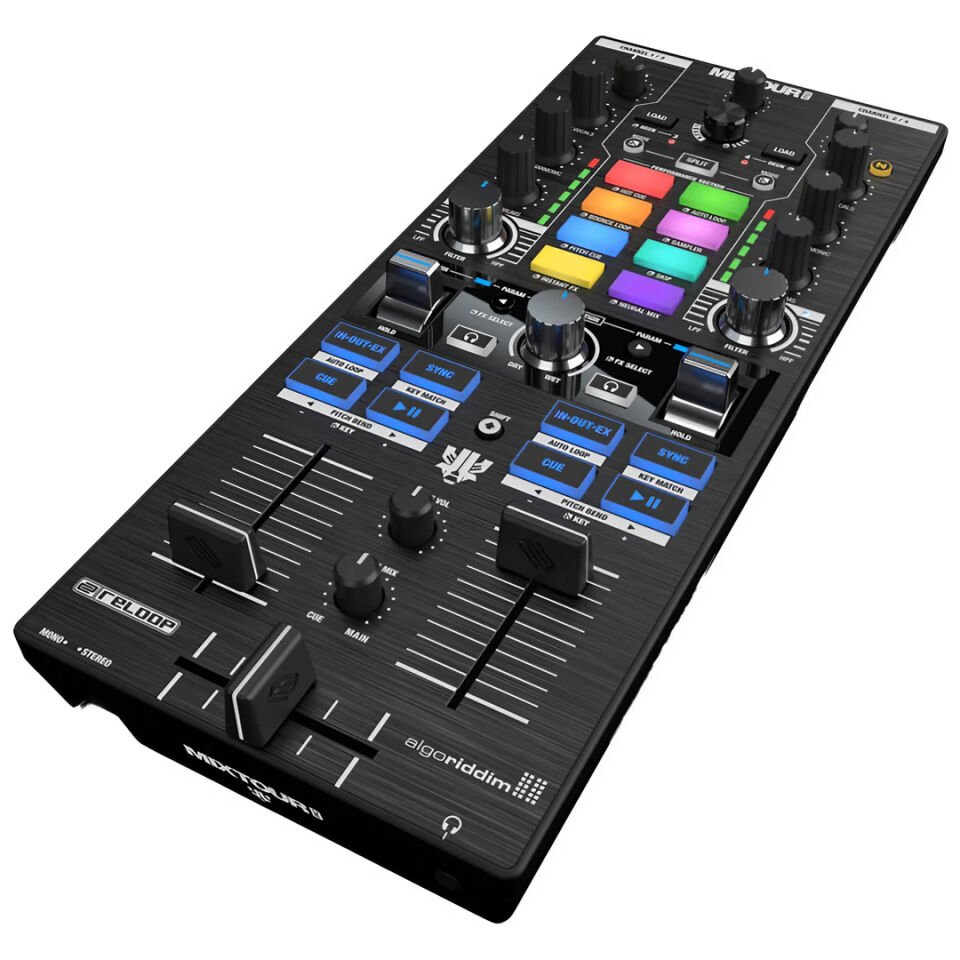 Reloop MIXTOUR PRO DJコントローラー ケース付 Reloop Mixtour Pro | Hepsi Bir Arada 4-Deck USB-C Ses Kartlı DJ