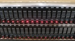 2.EL BEHRINGER ULTRA-GRAPH PRO GEQ3102