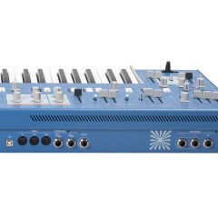 Udo Audio Super 6 Blue | 49-Tuş 12-Voice Polyphonic, Binaural
